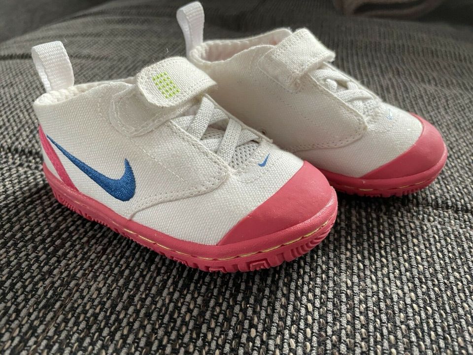 Baby Schuh „Nike“ Gr. 21 NEU!!! in Osterweddingen