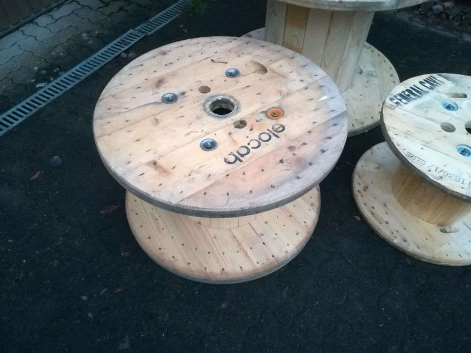 3 Kabeltrommeln Holztrommel Holztisch Shabby Massiv in Siegen