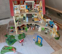 Playmobil Wohnhaus mit Wintergarten, zusätzl. Etage, viel Zubehör Rheinland-Pfalz - Seck Vorschau