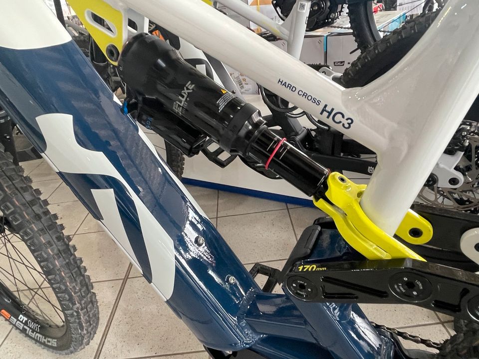 Husqvarna Hard Cross HC3 Fully E Bike 630Wh 85Nm 0% Finanzierung in Eisenach