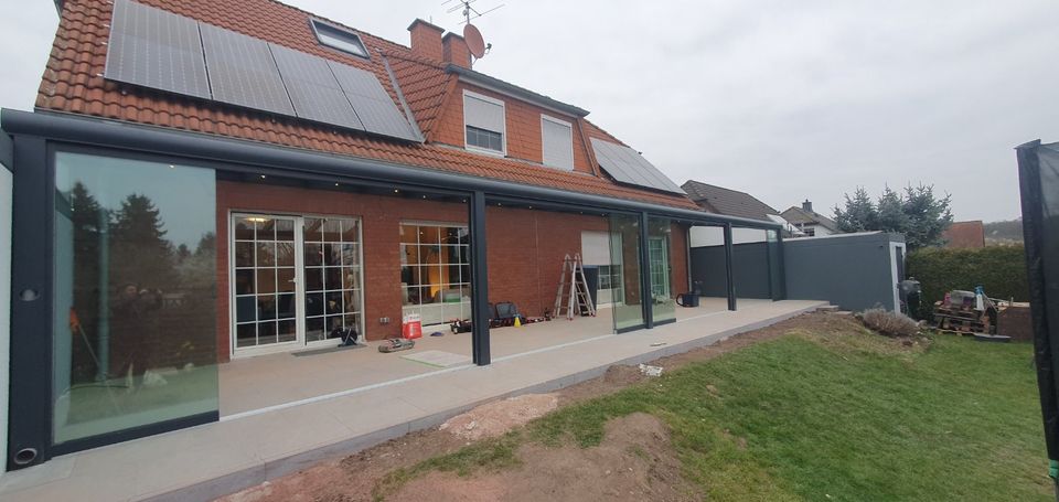 ALU Terrassenüberdachung - Carport - Glasschiebewand - Kaltwinter in Melsungen