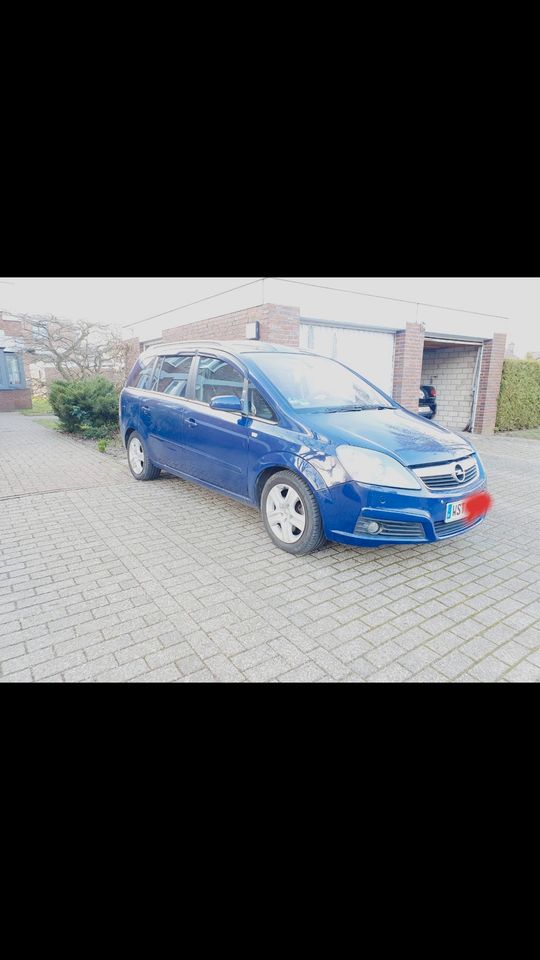 Opel  Safira  7 Setzer 1,9 CDTI in Westerstede