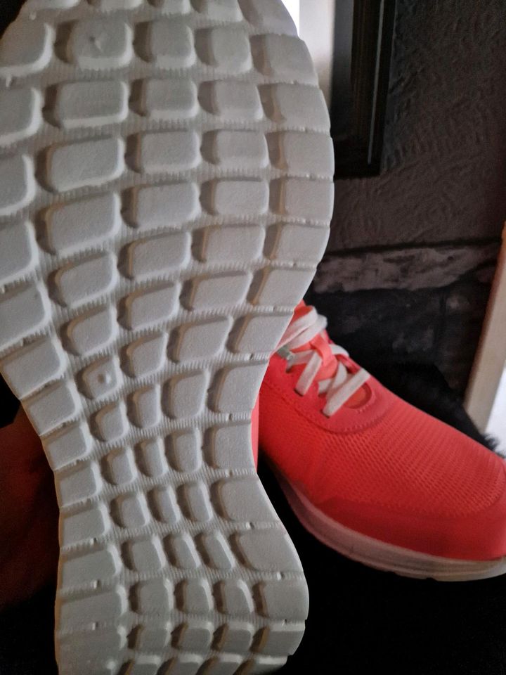 Adidas Schuhe 40 Damen in Wesel