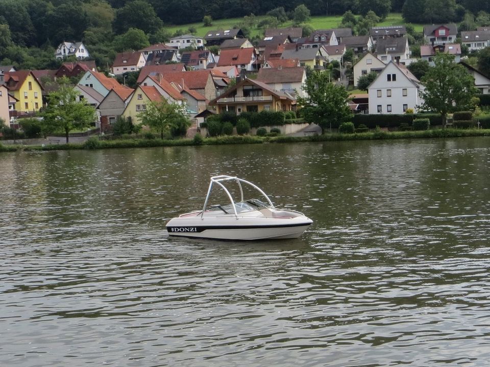 Donzi BR 182 Bowrider in Marktheidenfeld