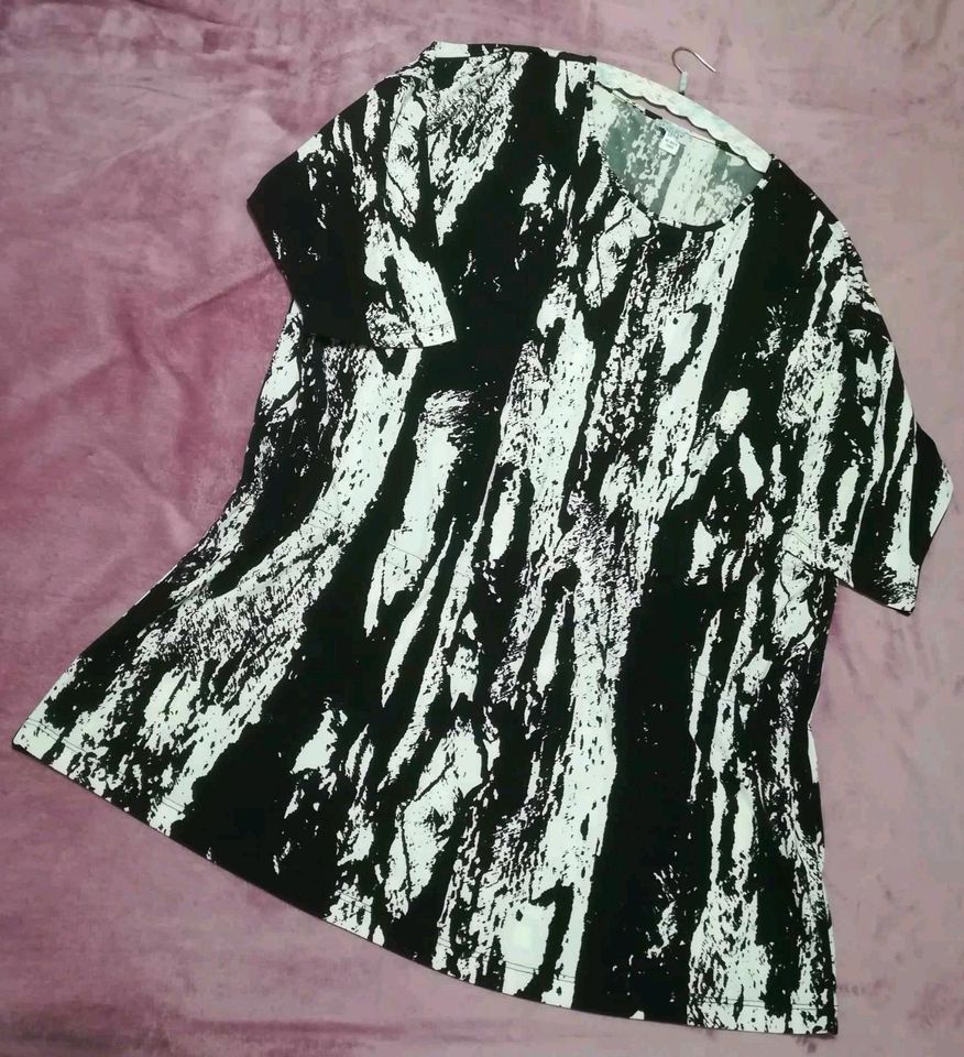 Shirtkleid Gr. 54, wie NEU, eleg. Kleid Gr. Größe in Netzschkau