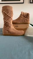 UGG Boots neu nie getragen in 38 Stiefel Damen Baden-Württemberg - Hockenheim Vorschau