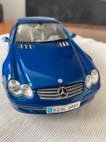 SL Class Mecedes Benz Maisto 1/18 Blau Bayern - Simbach Vorschau