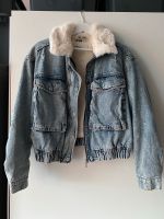 New Yorker Jeansjacke mit Fell (NEU) Berlin - Lichtenberg Vorschau