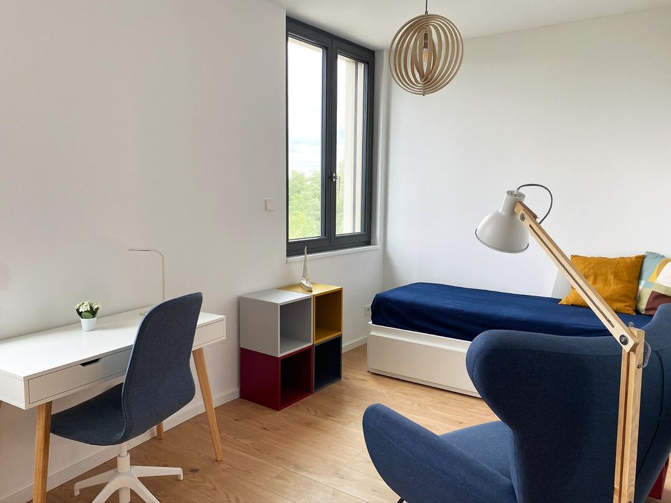 Zentrum-Süd + nahe Uni-Klinik + Möbliertes Apartment + BJ 2019 in Leipzig