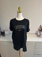 Nike T-Shirt Größe M / 38 in schwarz Hessen - Niestetal Vorschau