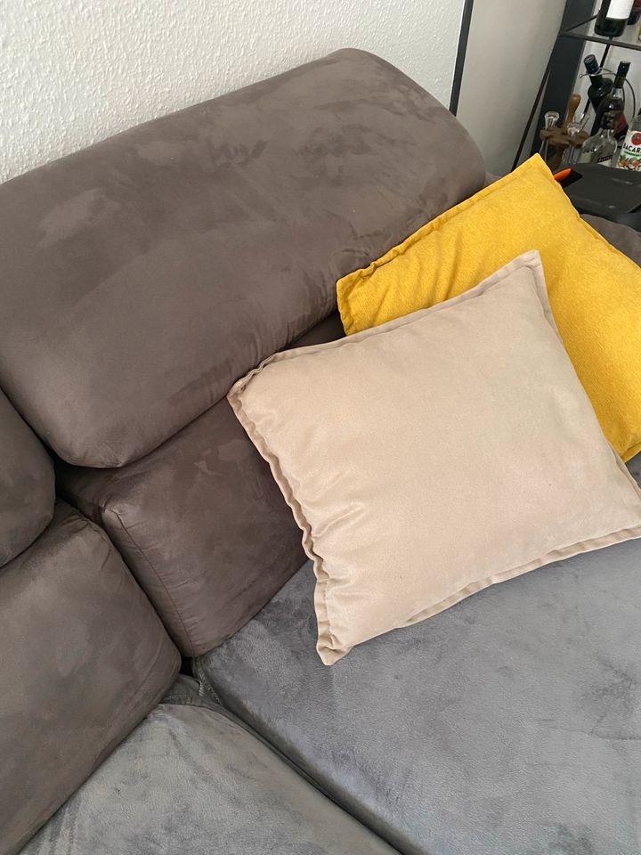 Ecksofa - grau - mit Bettfunktion in Bad Kreuznach