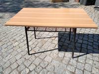 Vintage DDR Tisch mit Korbgeflecht Ablage Berlin - Tempelhof Vorschau