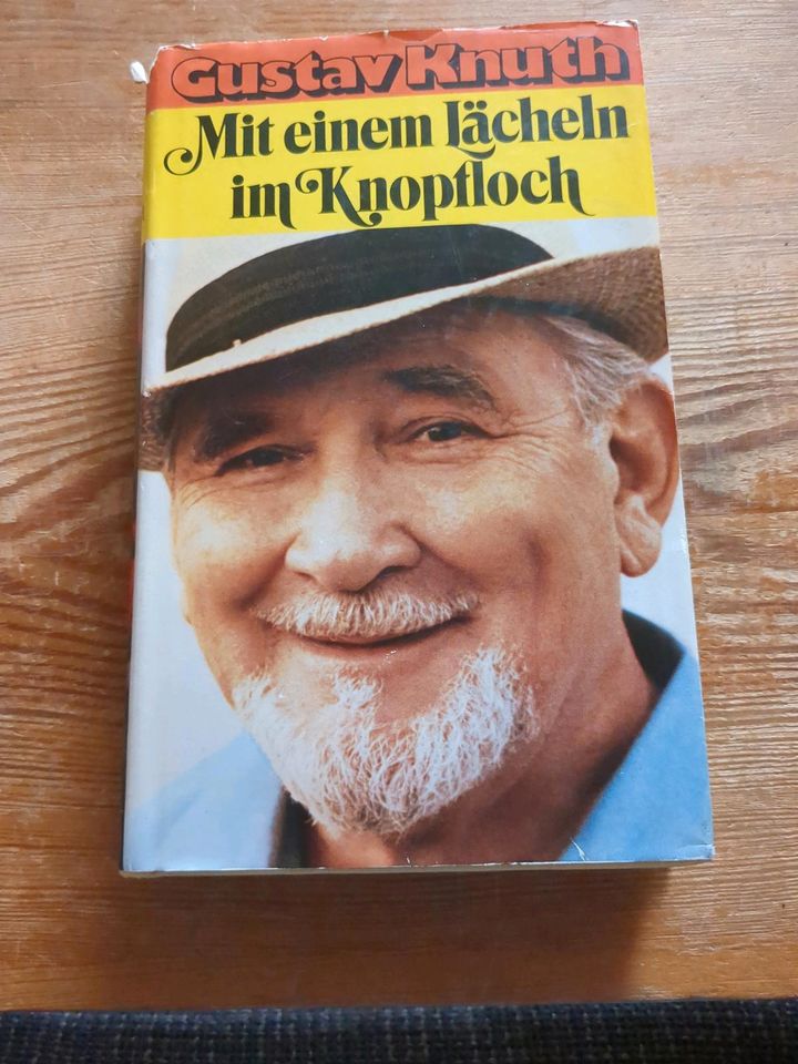 Altes Buch Gustav Knuth "Mit einem Lächeln im Knopfloch", gut erh in Celle