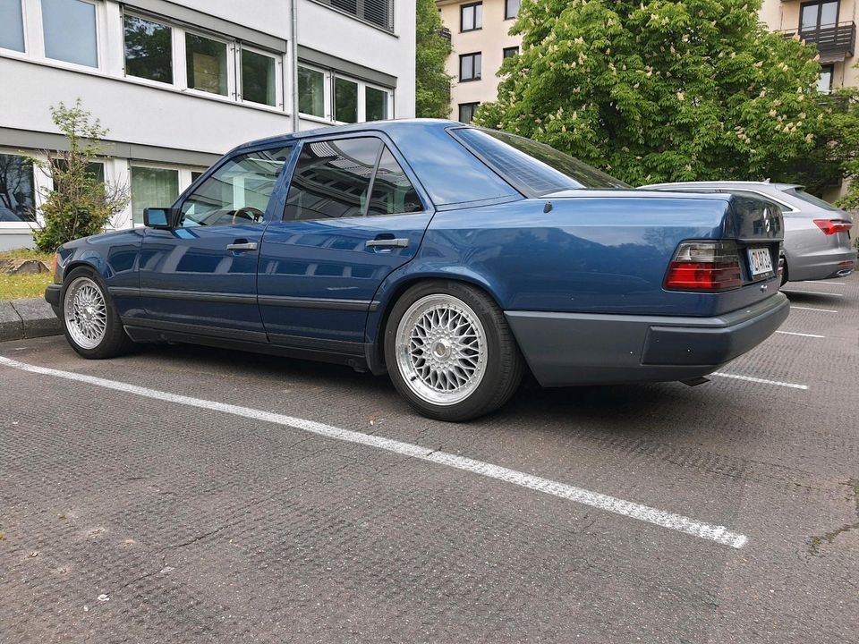 Mercedes w124 2.3 original 139015 km Tausch möglich in Mainz