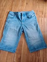 Bermuda gr 36 kurze Jeans Hose hell blau Damen C&A Sommer Hessen - Bad Endbach Vorschau