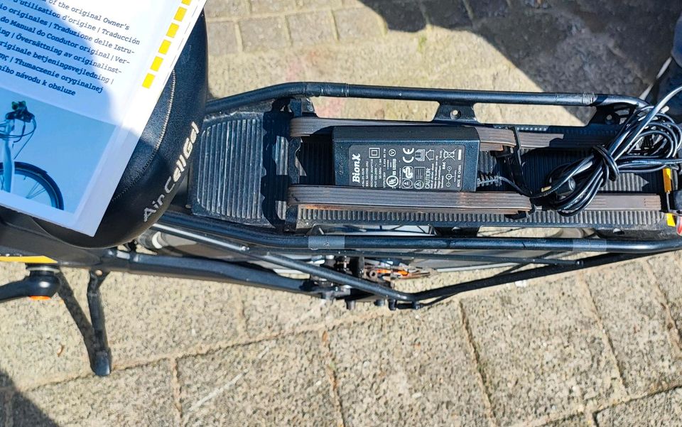 Mercedes Smart E-Bike in einem gutem Zustand in Bremen