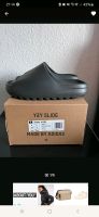 Yeezy Slides  ADIDAS Farbe Slate Grey Gr. 43 Nordrhein-Westfalen - Rheine Vorschau