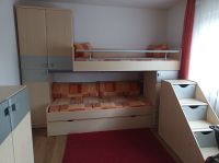 Hochbett mit Kleiderschrank und Couch Bayern - Wolnzach Vorschau