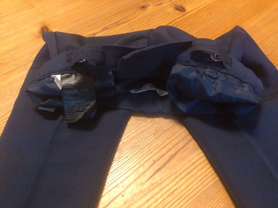 Größe 104: festliche blaue Anzughose von H&M in Weichs