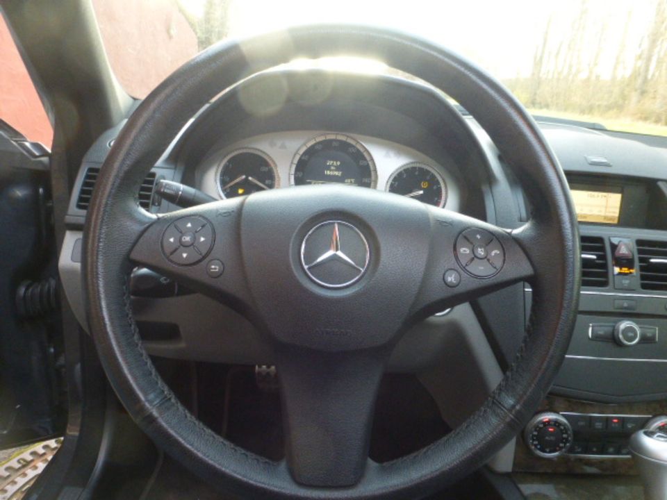 DB C350 V6*Top Zustand*8-fach bereift*viele Extras* in Gaukönigshofen