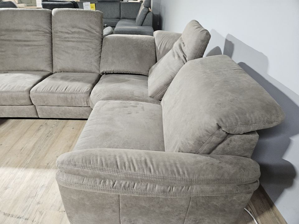 NEU Wohnlandschaft Couch Sofa Wall Away Relaxsitz Motor elektrisc in Voerde (Niederrhein)