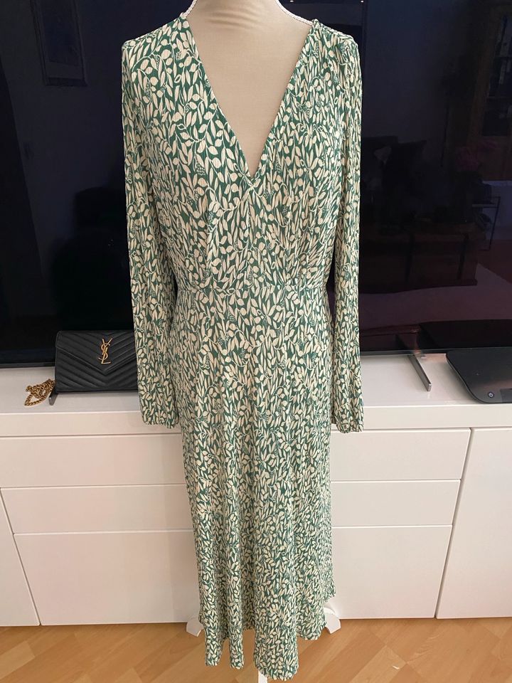 Mango wunderschönes Kleid Gr. S Oversize ZARA Style neu in Hamburg