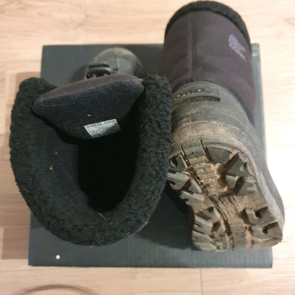 SOREL Winterstiefel schwarz Größe 33 in Wentorf