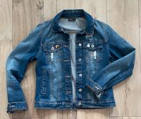 Sportliche kurze Jeansjacke mit Patches 34 Saarland - Tholey Vorschau