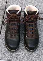 Meindl Herren Wanderstiefel Größe 40 günstig zu verkaufen Nordrhein-Westfalen - Solingen Vorschau