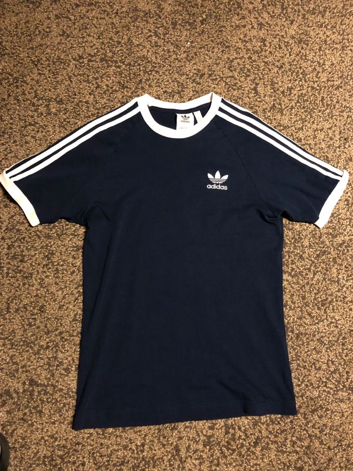 Adidas Trefoil T-Shirt Grösse S in Hannover