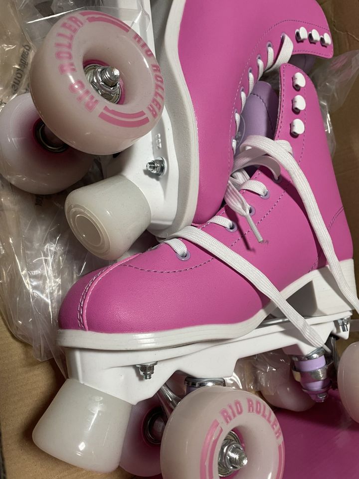 Rio Roller Skates Rollschuhe Skript Pink 39,5 *NEU*OVP* in München