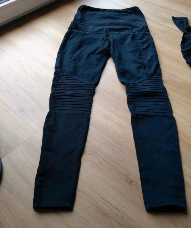 Coole schwarze Umstandshose, Jeans von H&M Mama Gr. 38 in Hoyerswerda