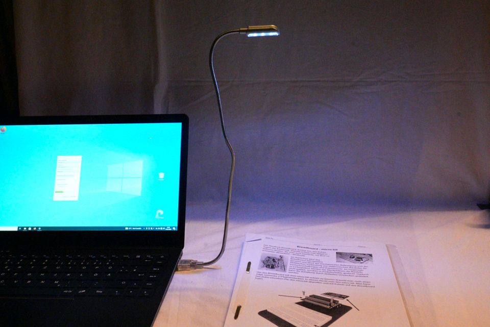 LED-Lampe per USB für Laptop, PC oder das Handy in Bruchsal