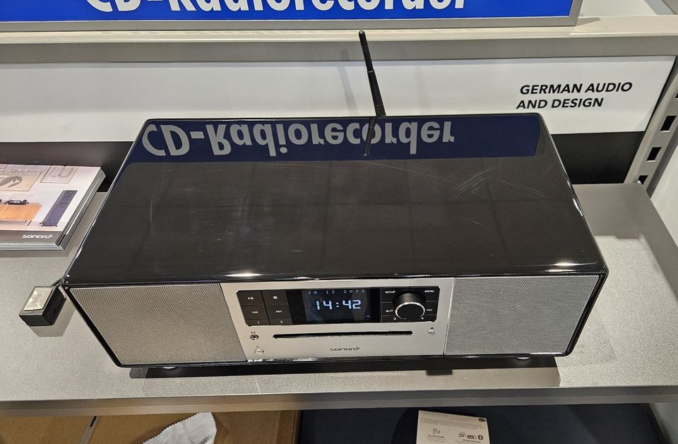 sonoro PRESTIGE schwarz silber Internetradio, CD, DAB+ Bluetooth in Papenburg