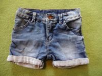 Lindex Jeanshose Gr. 80 Kurzhose Kinderhose Jeans Denim Sachsen - Annaberg-Buchholz Vorschau