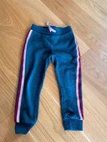 Joggingose Gr. 104 von H&M Nordrhein-Westfalen - Siegen Vorschau