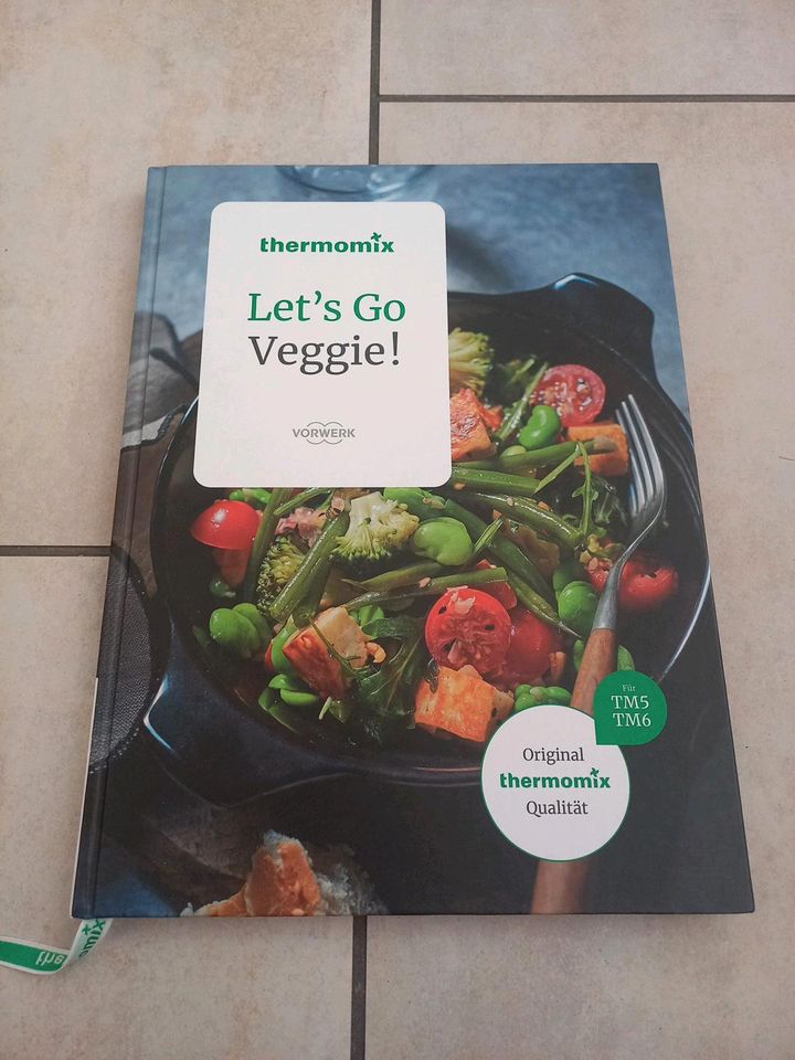 Thermomix Kochbuch Lets go Veggie! in Halle