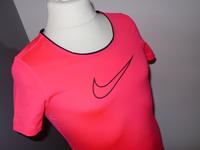 fast NEU ⛳️ NIKE Shirt SPORTSHIRT neon•pink Gr.M 146/152 ✮ NP30€ Essen - Essen-Stadtwald Vorschau