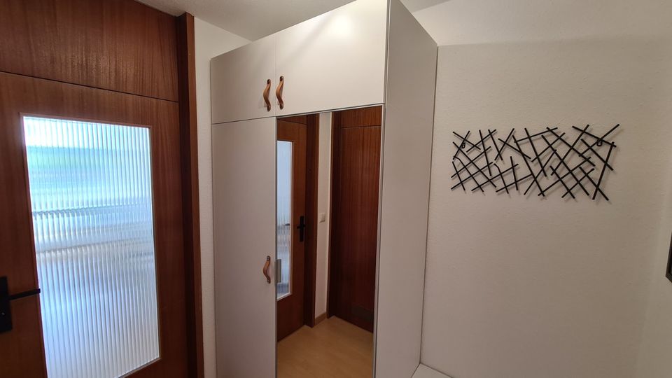 Neu renoviertes, möbliertes 1-Zimmer-Apartment nähe Uniklinikum in Neusäß