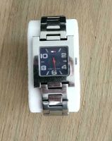 Tommy Hilfiger Uhr Armbanduhr silber Gliederarmband in OVP. Hessen - Oestrich-Winkel Vorschau