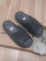 Adidas Yeezy Slide Slate Grey US9 (43) Baden-Württemberg - Lörrach Vorschau