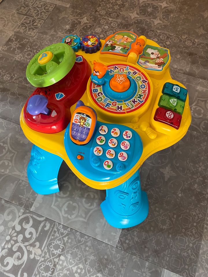 VTECH Spieltisch in Horka