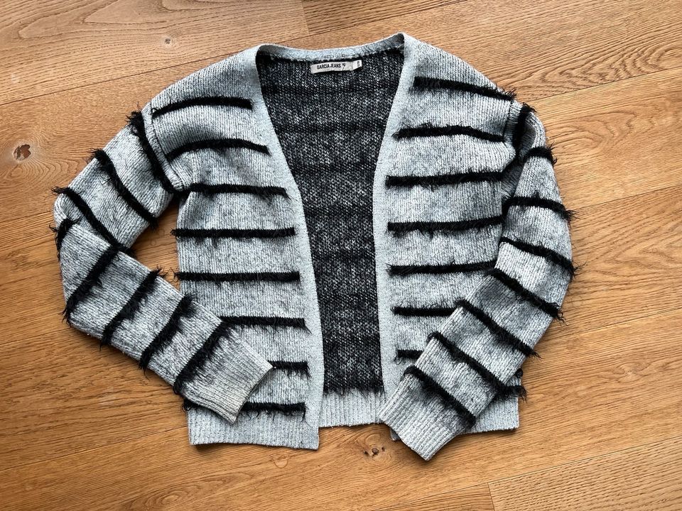 Größe Nordende Strickjacke Klein jetzt Jeans Kleinanzeigen | ist von Kreis Pinneberg - Kleinanzeigen 152/158 eBay grau/schwarz Garcia in