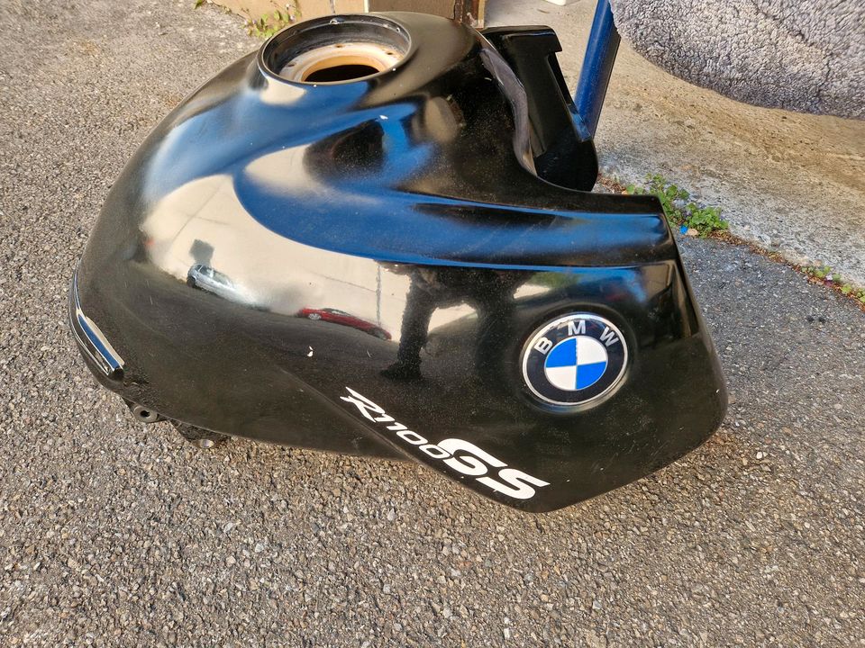 BMW R 1100 GS Tank in Sigmaringendorf