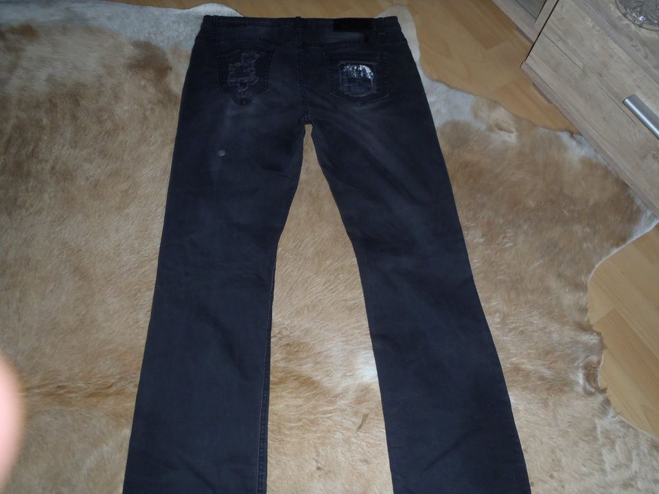 EMP Rock Rebel Damen Jeans Schwarz gerades Bein W33L34 in Nauen