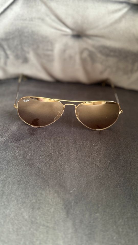 Ray Ban Sonnenbrille aviator in Bad Krozingen