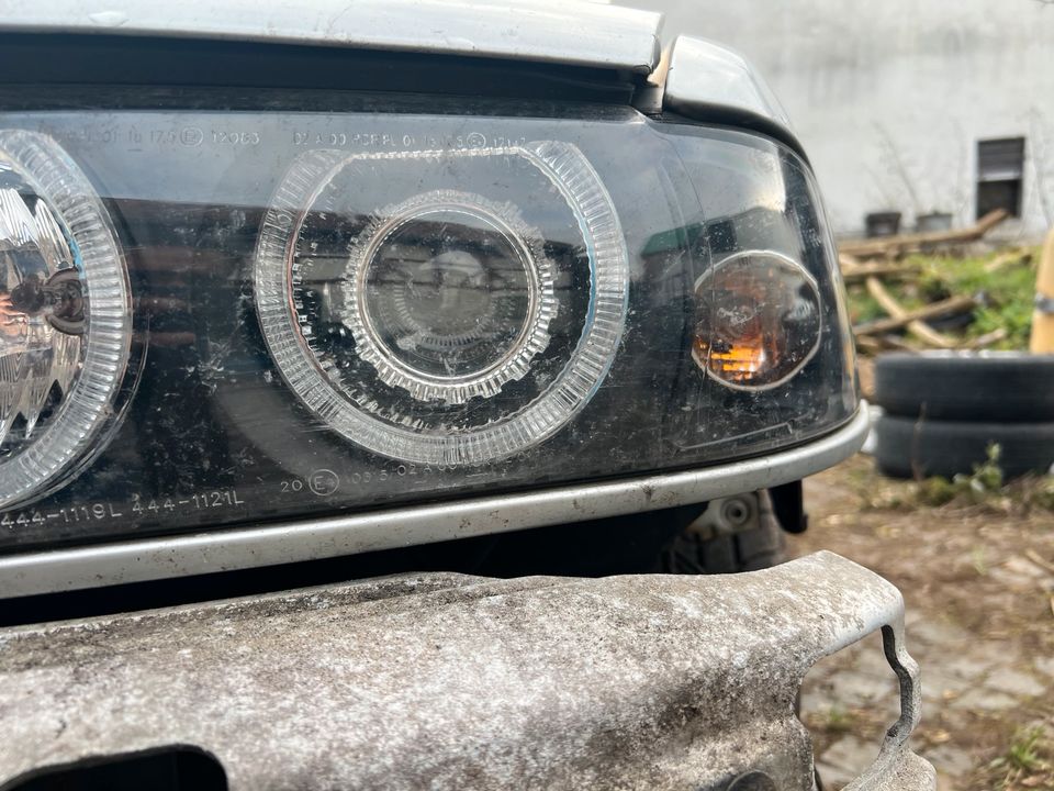 BMW E39 Xenon Scheinwerfer Vorschaltgerät rechts und links in Schlanstedt