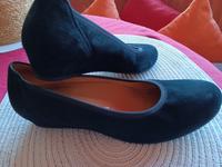Pumps von Gabor NEU Gr. 6,5 marine Absatz 2,5 cm, hochwertig Bayern - Möttingen Vorschau