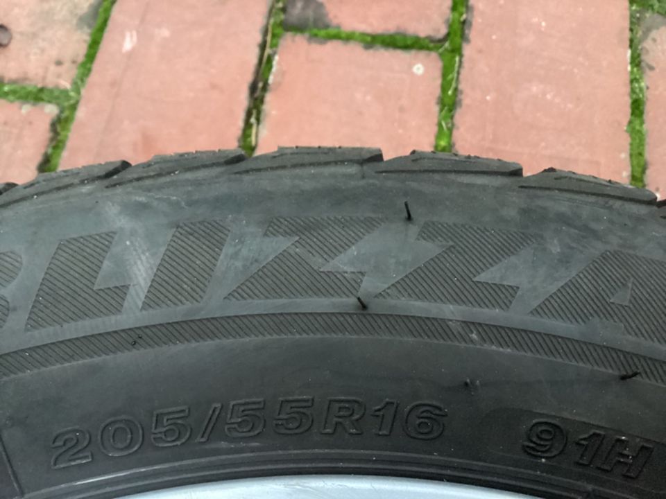 4 Alufelgen für Audi A3, 6,5J x 16H2 mit Winterreifen 205/55 R 16 in Waiblingen