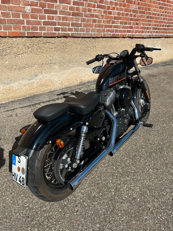 Harley Davidson Fourty Eight 48, Topzustand in Stuttgart